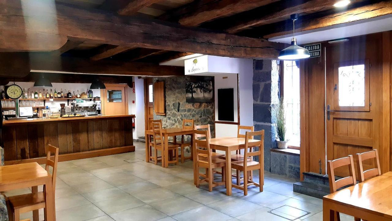 Hostal-Cicloturismo Lopenea Leitza  Bagian luar foto