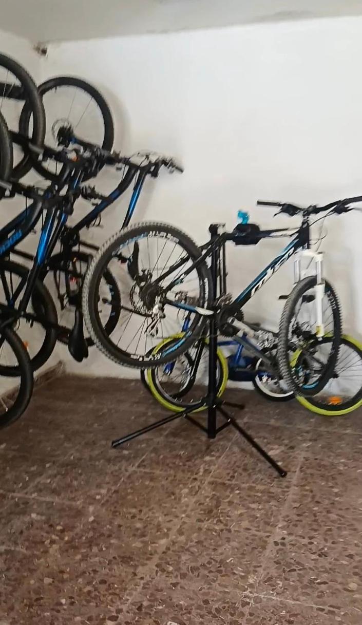 Hostal-Cicloturismo Lopenea Leitza  Bagian luar foto